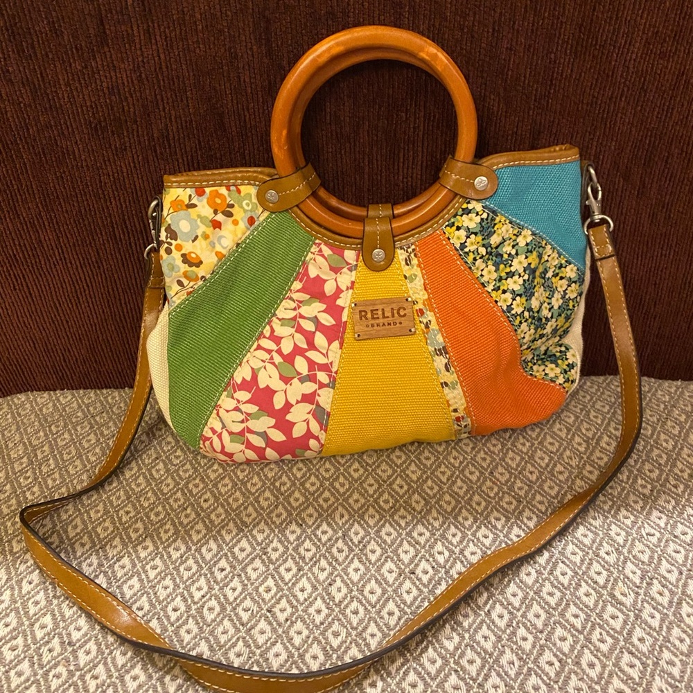 Women’s Relic purse